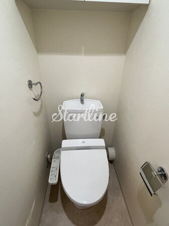 カスタリア新富町IIIの物件内観写真